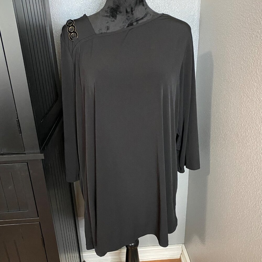 Susan Graver Blouse Size 1X Black 3/4 Sleeve Tunic Asymmetrical Neckline‎ Glam